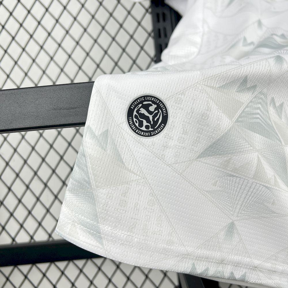 قميص مصر للرجال في كأس العالم 2026 (قميص المباريات الخارجية)