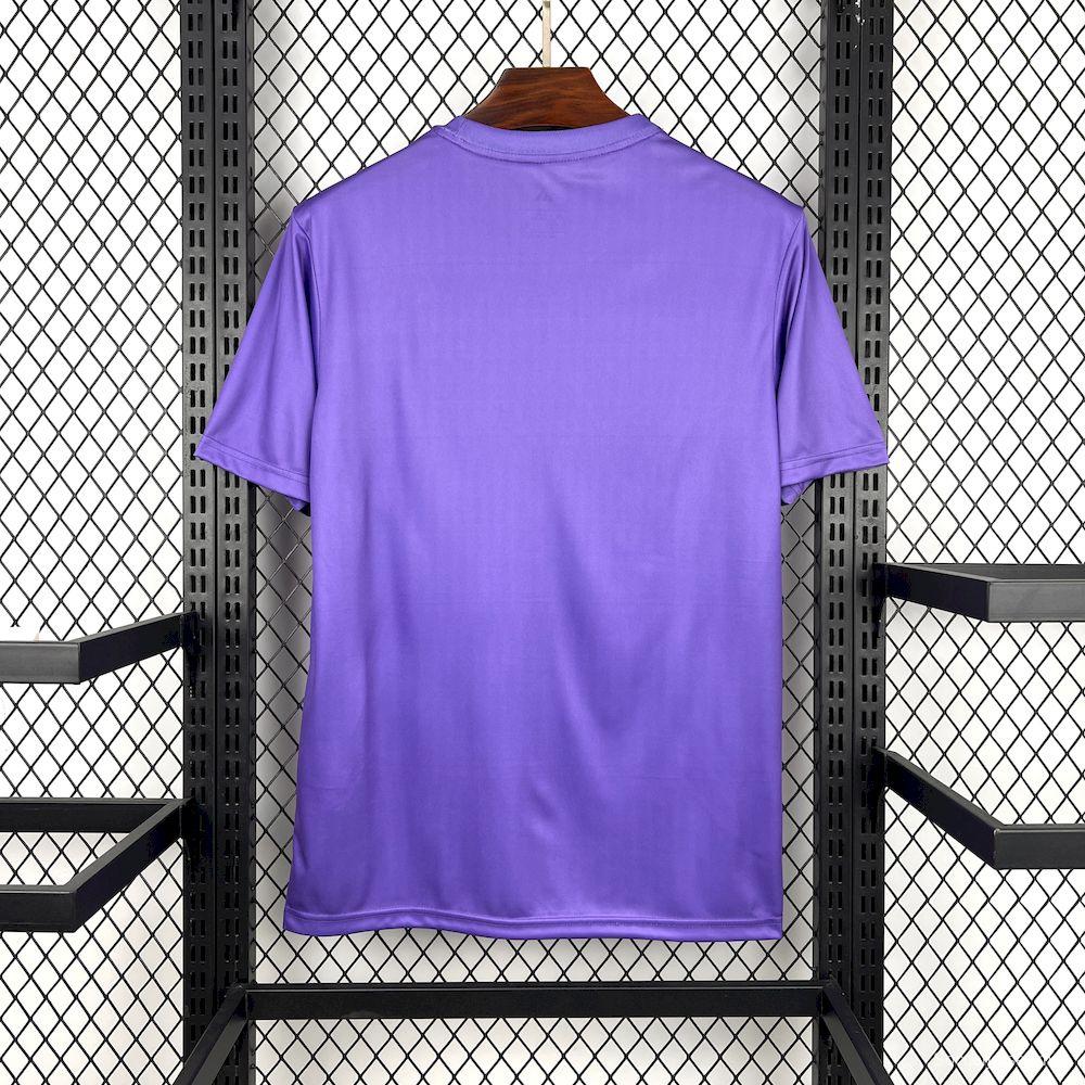 قميص ريال مدريد للرجال لموسم 2025/2026 قبل المباريات