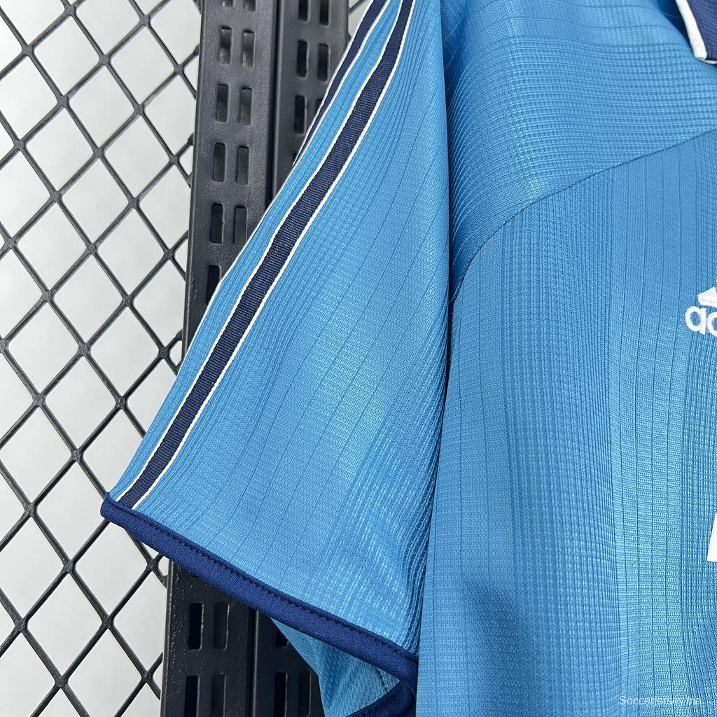 القميص الثالث لفريق ريال مدريد من موسم 1999/2000 (إصدار رجعي)