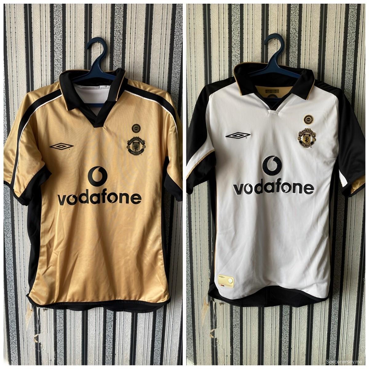 قميص ريترو 01/02 مانشستر يونايتد المئوي الثالث القابل للارتداد
