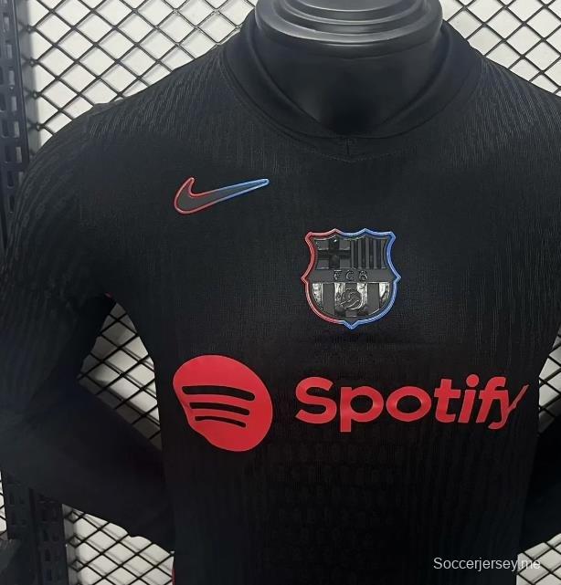 إصدار اللاعب 24/25 قميص بأكمام طويلة الأكمام من برشلونة 24/25
