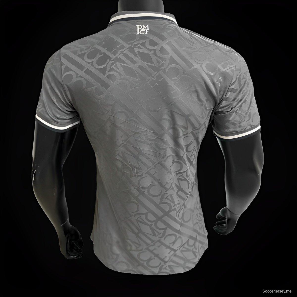 إصدار اللاعب 24/25 قميص ريال مدريد الثالث أسود اللون أسود 24/25
