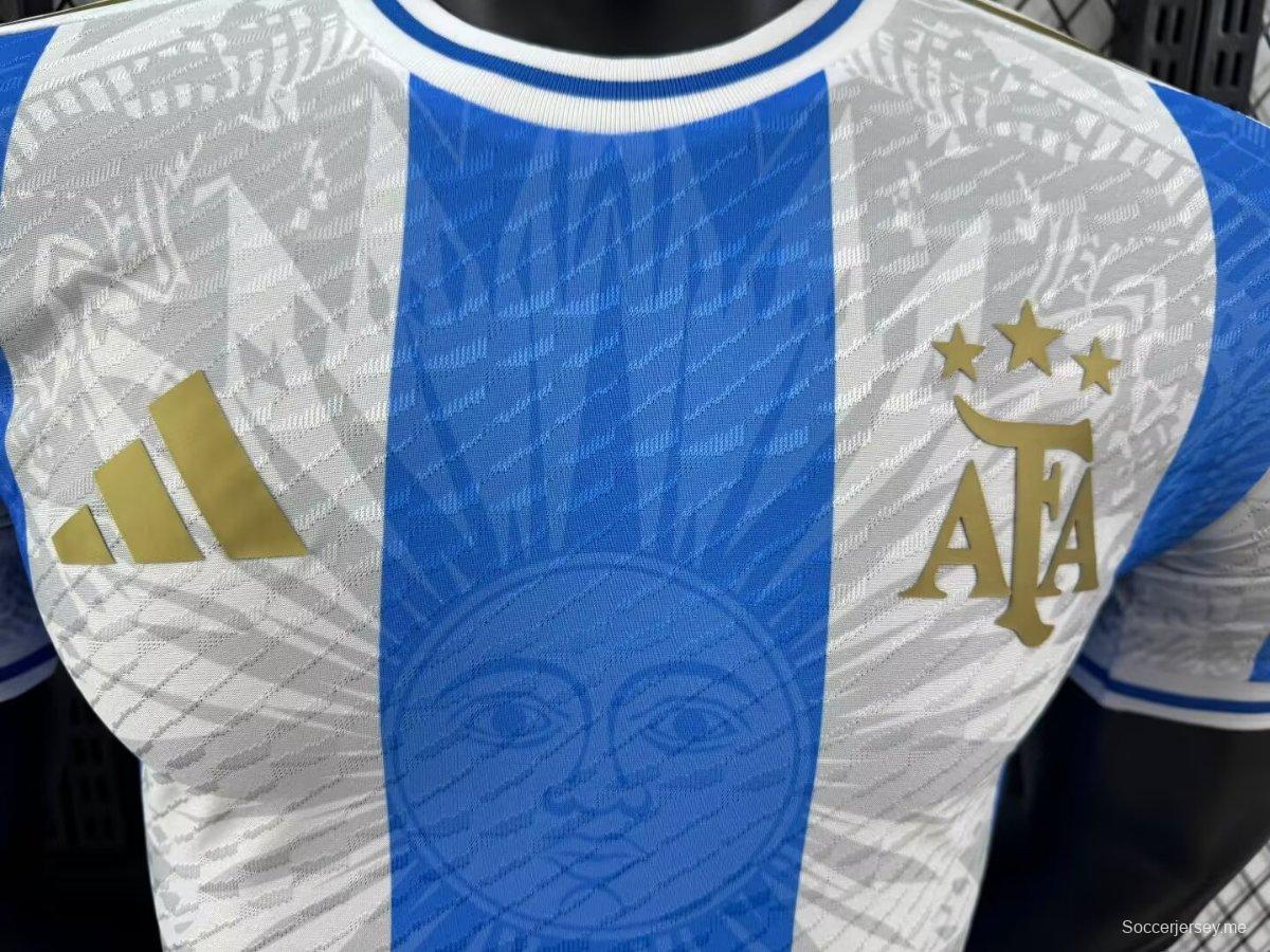 نسخة اللاعب 2024 قميص الأرجنتين 2024 أزرق/أبيض نموذجي
