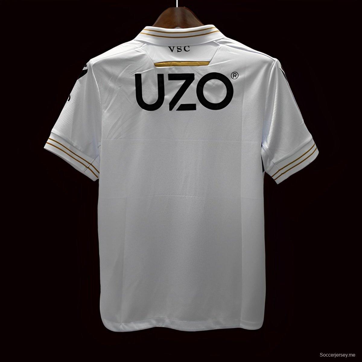 24/25 قميص بيت فيتوريا غيمارايش 24/25
