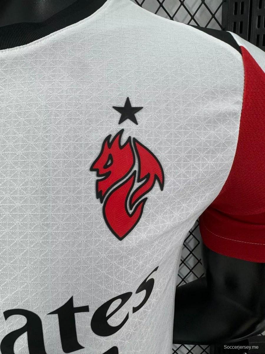 إصدار اللاعب 25/26 قميص خاص أبيض اللون أبيض 25/26 AC خاص