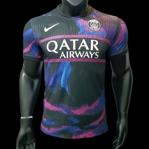 إصدار اللاعب 25/26 باريس سان جيرمان باريس سان جيرمان قميص أسود مع قميص بنقوش زرقاء زهرية مجردة