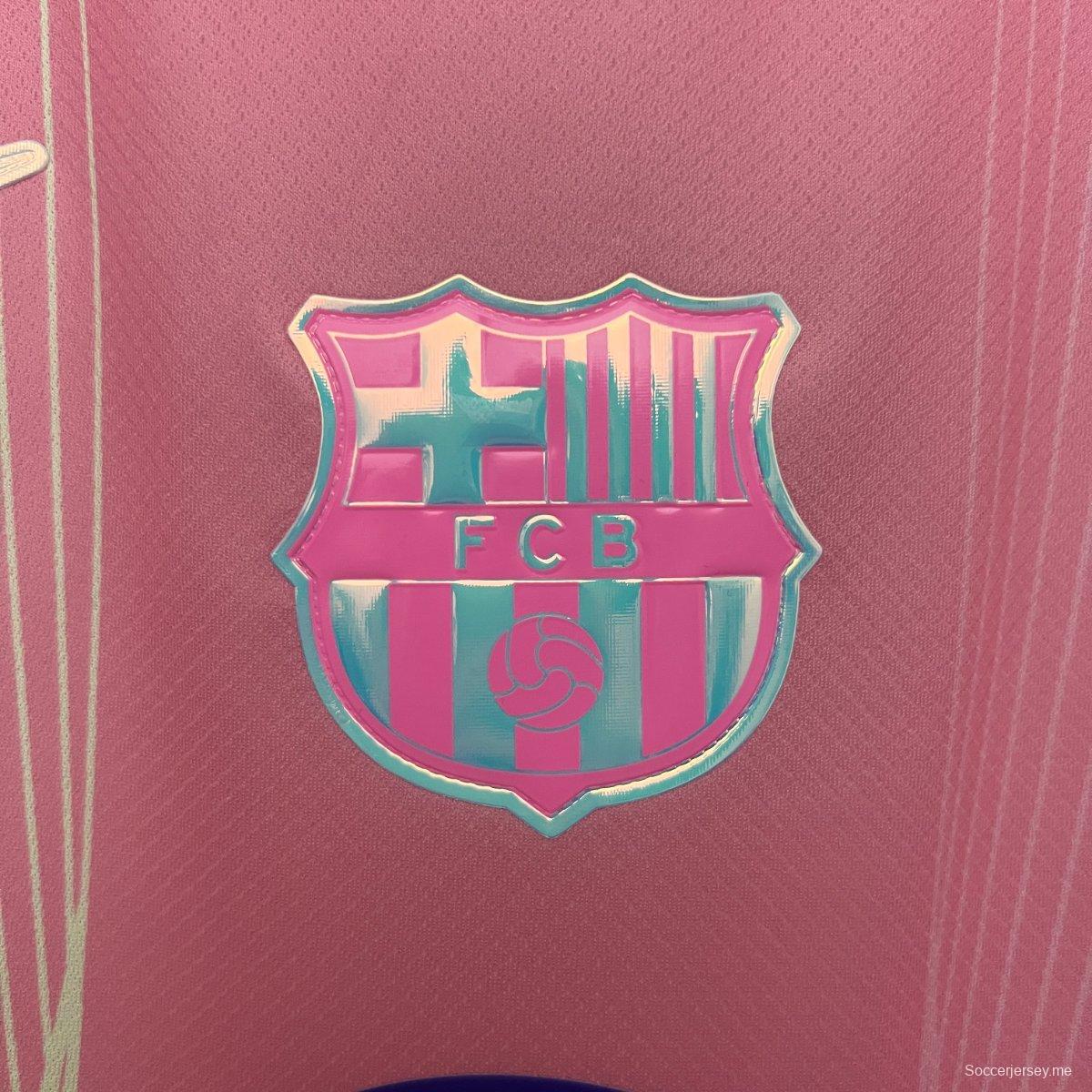 25/26 قميص برشلونة الوردي الخاص 25/26