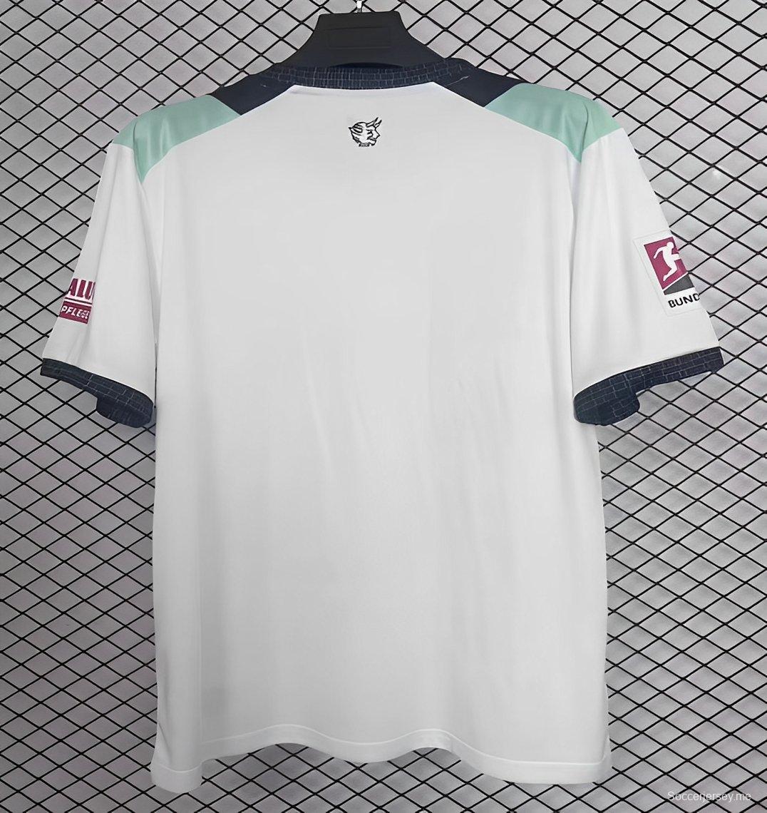 25/26 قميص كايزرسلاوترن خارج الديار