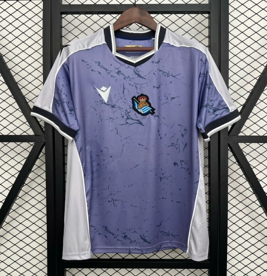 25/26 قميص ريال سوسيداد خارج الديار 25/26