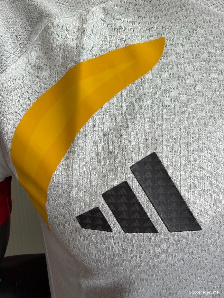 إصدار اللاعب 2026 ألمانيا 2026 قميص تدريب أبيض قبل المباراة