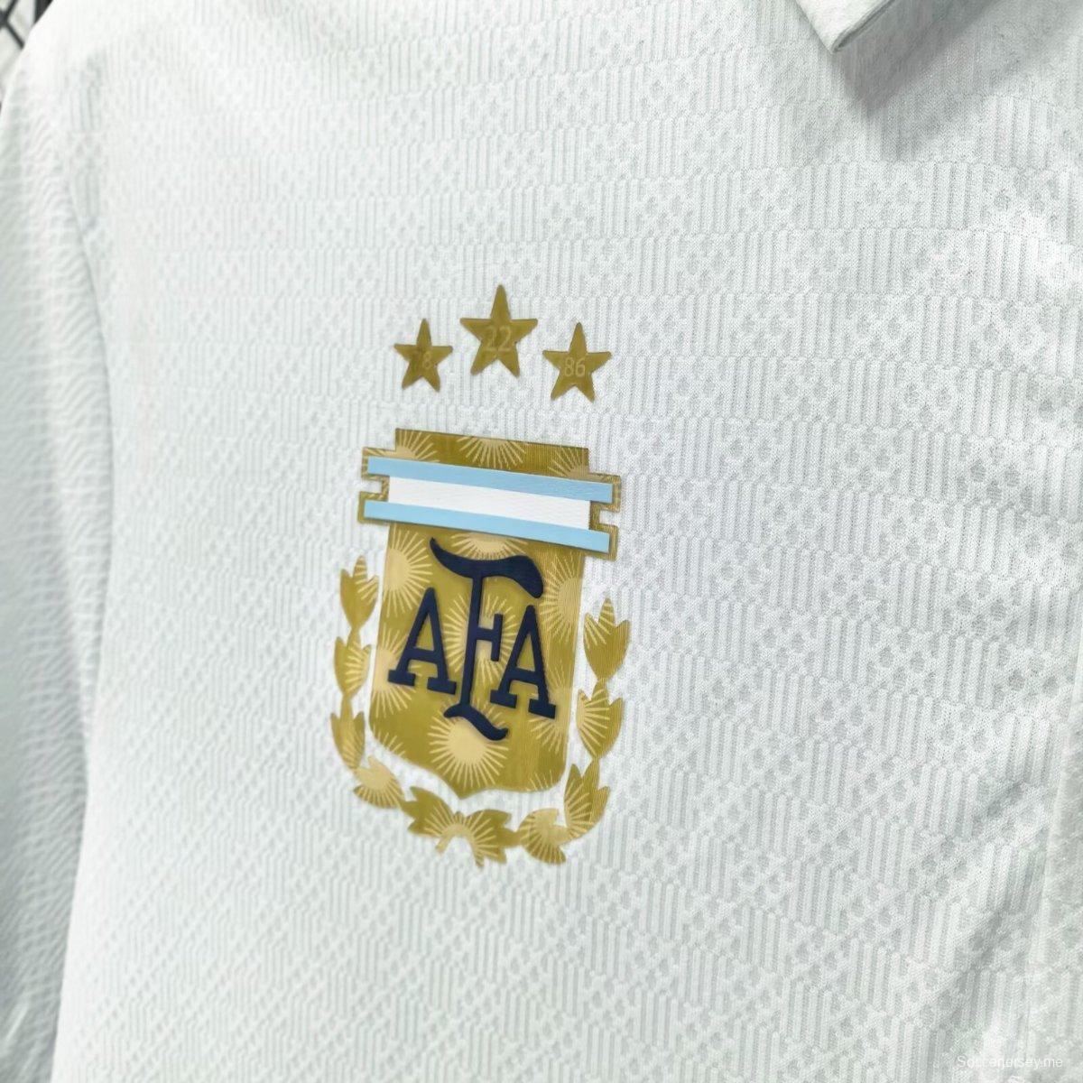 قميص بولو أبيض للأرجنتين لعام 2026