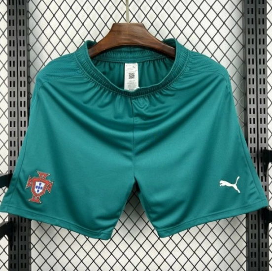 شورتات المنتخب البرتغالي للرجال للمباريات على أرضه في كأس العالم 2026
